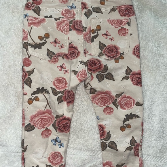 H&M floral infant set. 9 months. - Picture 2 of 5